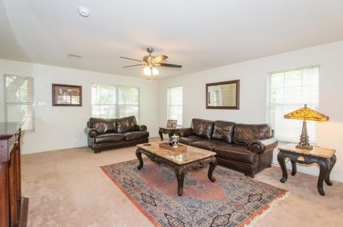 11308 Crest Meadow Ln, Austin TX  78748-3942 exterior