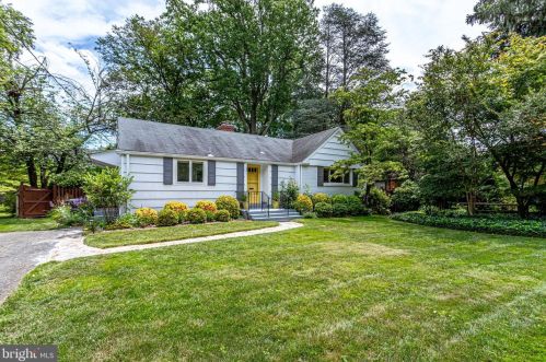 404 Jackson St, Falls Church, VA 22046-3839