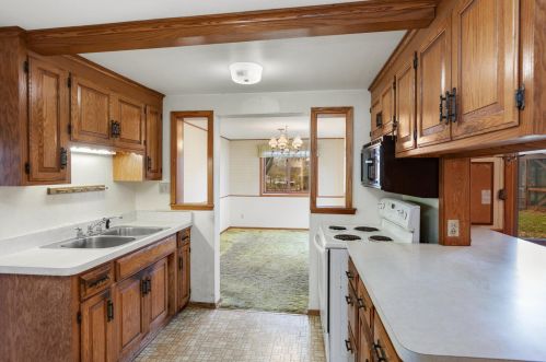 1869 Birmingham St, Saint Paul MN  55109-4407 exterior