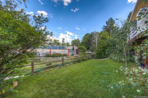 6264 Elmira Cir, Englewood CO  80111-5606 exterior