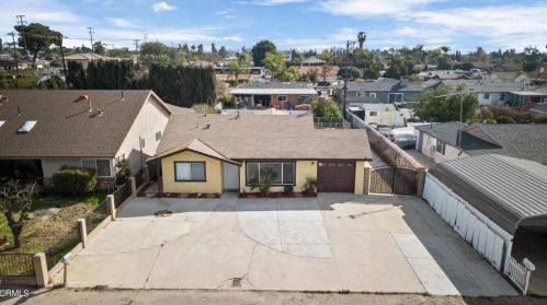 11435 Essex Ave, Chino, CA 91710-1675