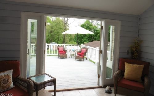 472 Rockaway Rd, Dover NJ  07801-4311 exterior