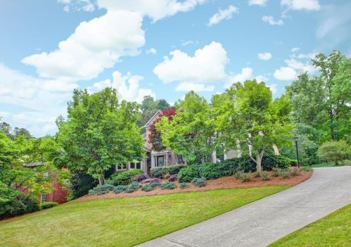 3915 Berkeley View Dr, Duluth, GA 30096-3071