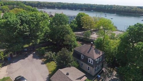 42 Union Ave, Warwick, RI 02818-8528
