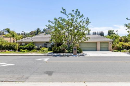 1512 Century Ave, Riverside, CA 92506-3766
