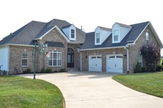 220 Deerfield Dr, Springfield, TN 37172-5189