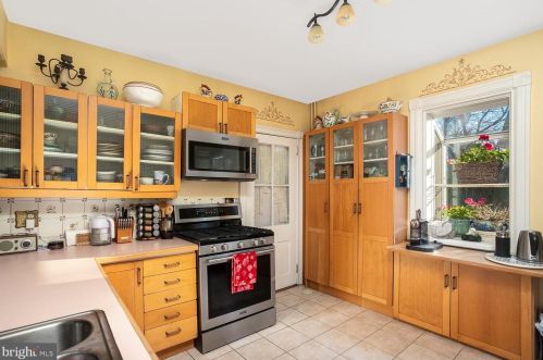 229 Mt Lucas Rd, Princeton NJ 08540-1906 exterior