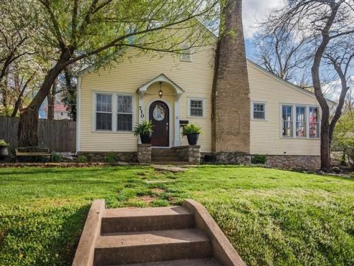 710 Nicholson Ave, Harrison, AR 72601-4912