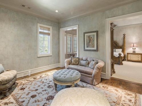 5540 Lake Island Dr, Atlanta GA  30327-4832 exterior