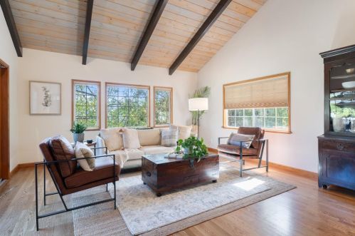 9490 Monroe Ave, Aptos, CA 95003-4111