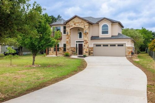 401 Mustang Ave, Cedar Park, TX 78613-2303