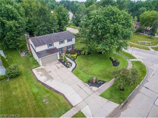 20771 Rudy Dr, Cleveland, OH 44149-3032