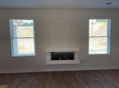 150 Kingfisher Walk, Porterdale, GA 30014-7726