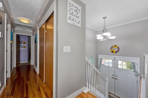 2329 Fairgreen Dr, Cincinnati OH  45238-3230 exterior