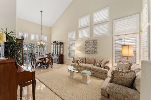 405 Laureltree Dr, Anaheim CA  92808-1648 exterior