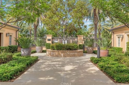 81 Kimbal, Irvine CA  92620 exterior
