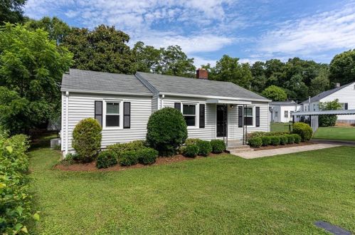 250 Lakewood Dr, Marietta, GA 30060-2256