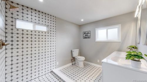 9465 54th Pl, Arvada CO  80002-2942 exterior