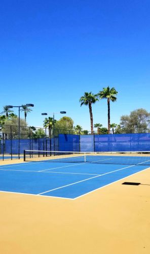 49112 Eisenhower Dr, Indio, CA 92201-8502