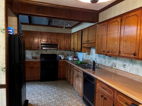 615 Lanham Rd, Meeting Street, SC 29824-3809