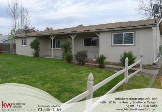 2288 Corona Ave, Medford OR  97504-4730 exterior