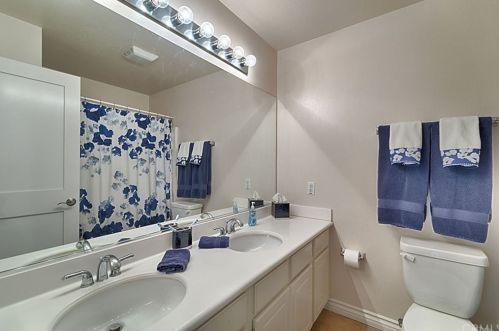 8845 Fallbrook Way, Anaheim CA  92808-3601 exterior