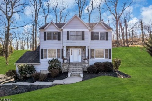15 David Dr, Dover NJ  07869-3728 exterior