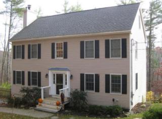 34 Muddy Pond Rd, Kensington, NH 03833-6809