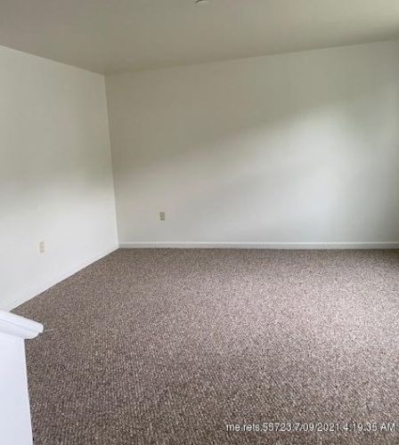 17 Forrestal Dr, Mere Point, ME 04011-2739