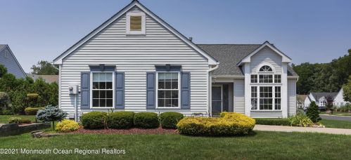 3 Portebello Rd, Jackson Twp, NJ 08527-3935