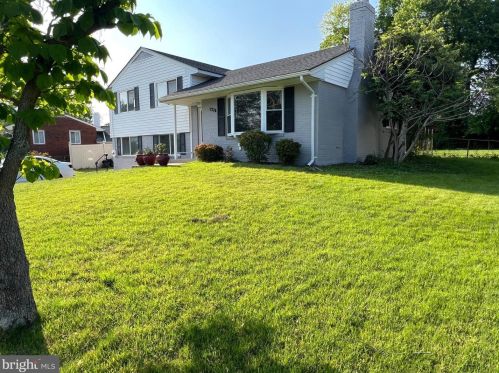 7422 Elgar St, Springfield, VA 22151-3134