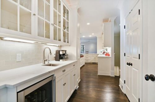 414 Brentwood Dr, Atlanta GA  30305-3205 exterior