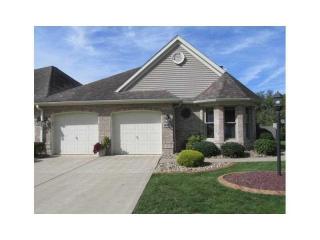 2204 Hunt Club Dr, Greensburg, PA 15601-8423