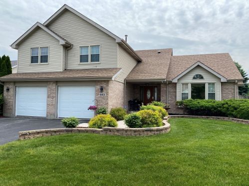 683 Primrose Ln, Matteson, IL 60443-1762