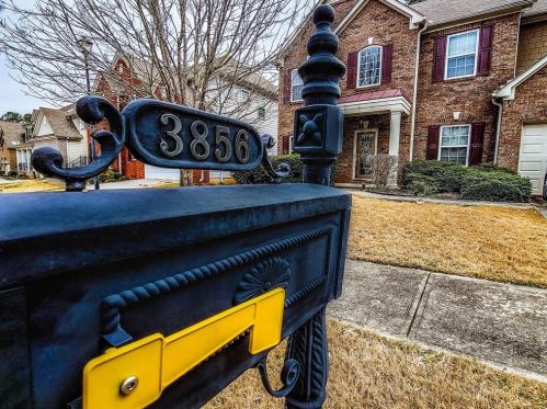 3856 Pin Oak St, Lithonia, GA 30038-3361