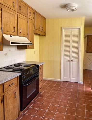 2570 Lk Capri Dr, Conyers GA  30012-2925 exterior