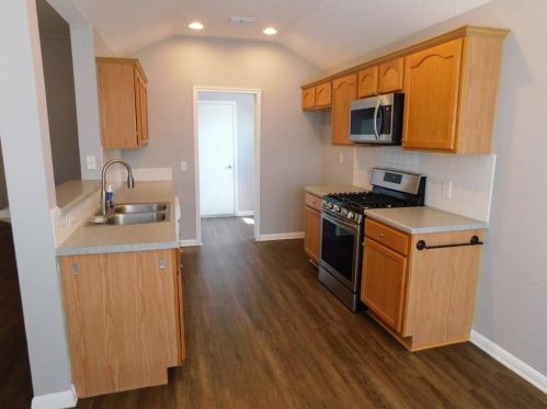 291 Atlantis, Uhland TX  78640-5852 exterior