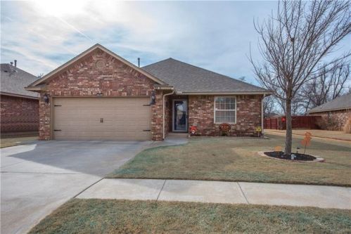 3205 Sahoma Trl, Yukon, OK 73099-9638