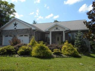 1048 Douglas Ave, Morgantown WV  26505-3377 exterior