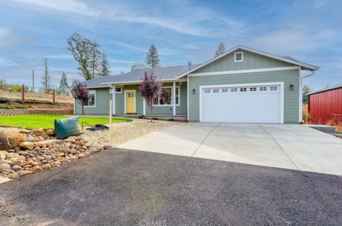 582 Boquest Blvd, Paradise, CA 95969-4517