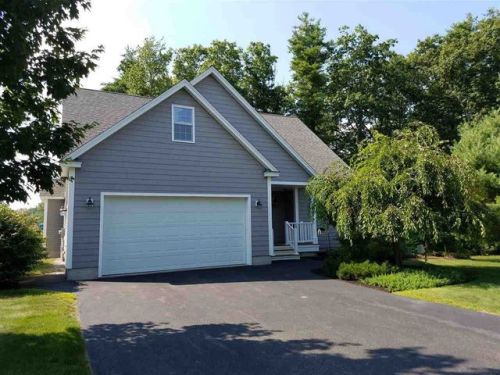 22 Greenvale Dr, Stratham, NH 03885-6536