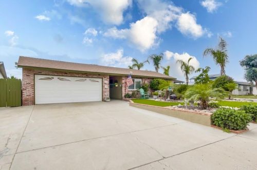 13109 Chrissy Way, Lakeside, CA 92040-3312