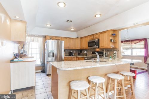 216 Nassau Dr, Tavistock NJ 08033-3976 exterior