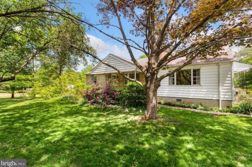 15119 Liberty Grove Dr, Burtonsville, MD 20866-1605