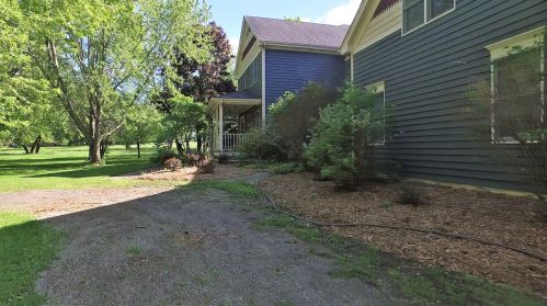 2025 Louise St, Bull Valley, IL 60014-2526