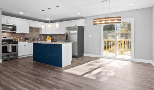 541 67th Ln, Gary IN  46410-3307 exterior