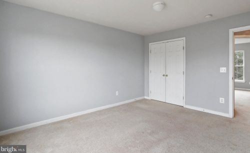 49 Pebble Beach Cir, Charles Town WV  25414-4061 exterior