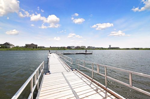 15918 Cobblestone Lake Pkwy, Saint Paul MN  55124-7851 exterior