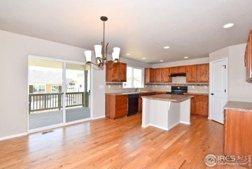 2606 Emerald St, Loveland CO 80537-2013 exterior