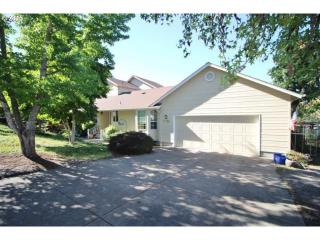 6936 Forsythia St, Springfield, OR 97478-7358